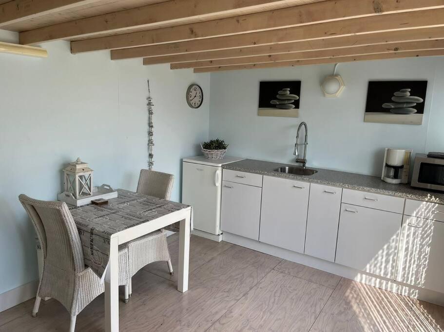 Chalet + Tiny House Nabij Strand 佩滕 外观 照片